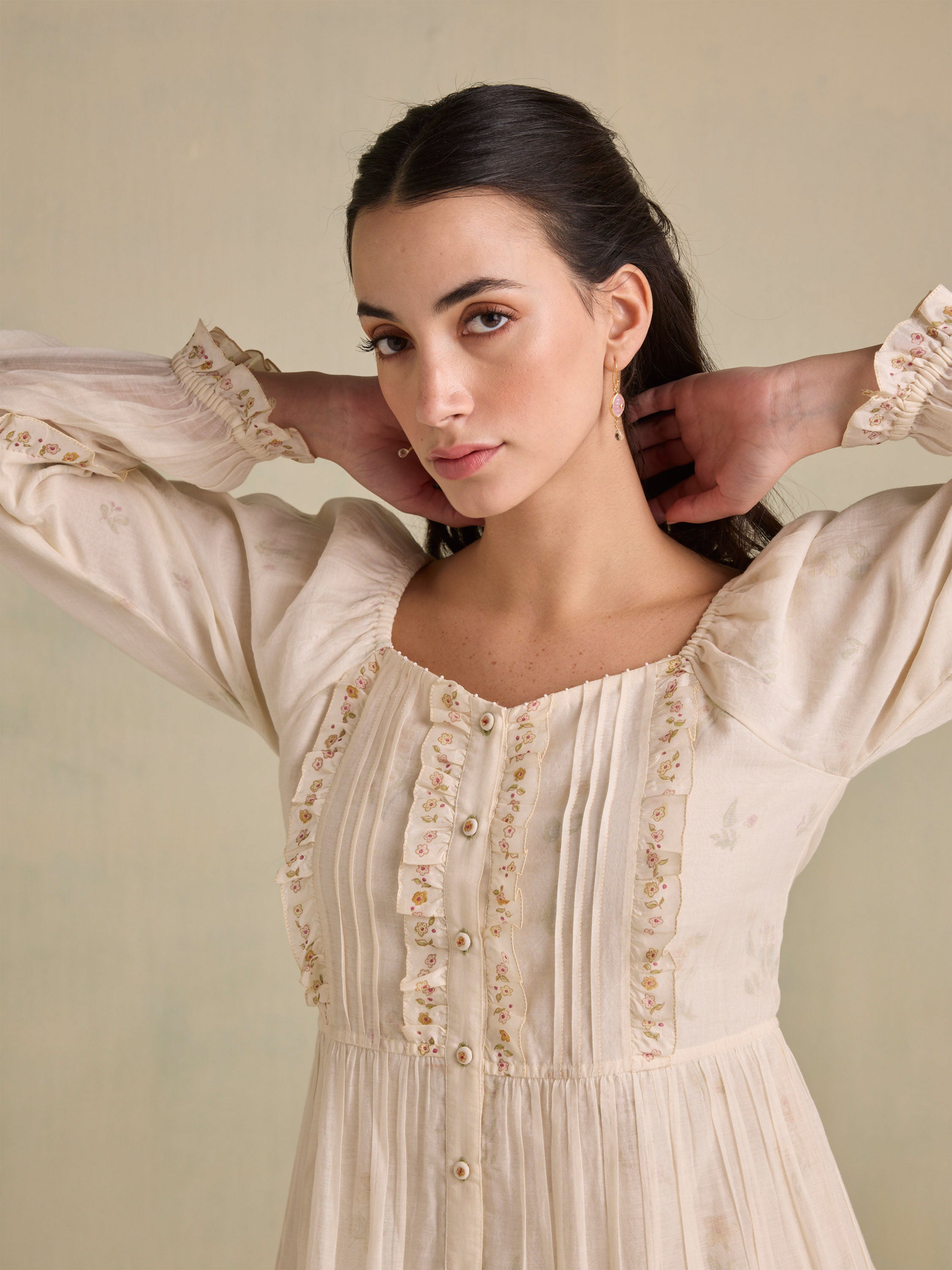 Sweetheart Lace Dress