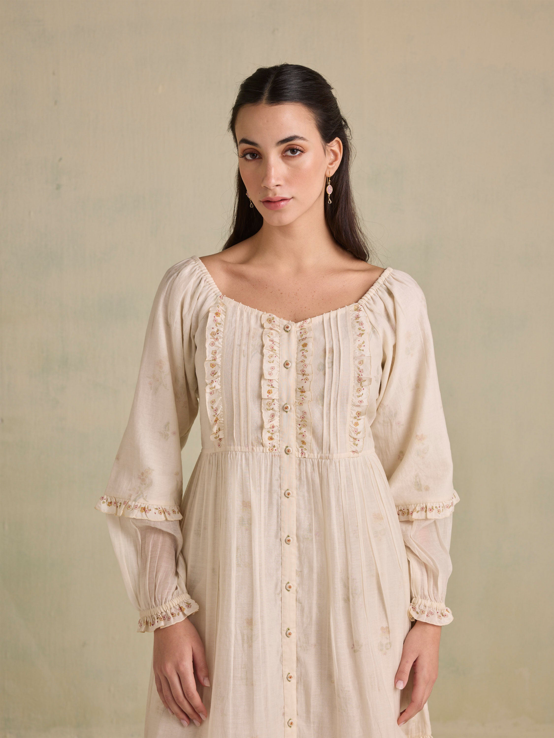 Sweetheart Lace Dress