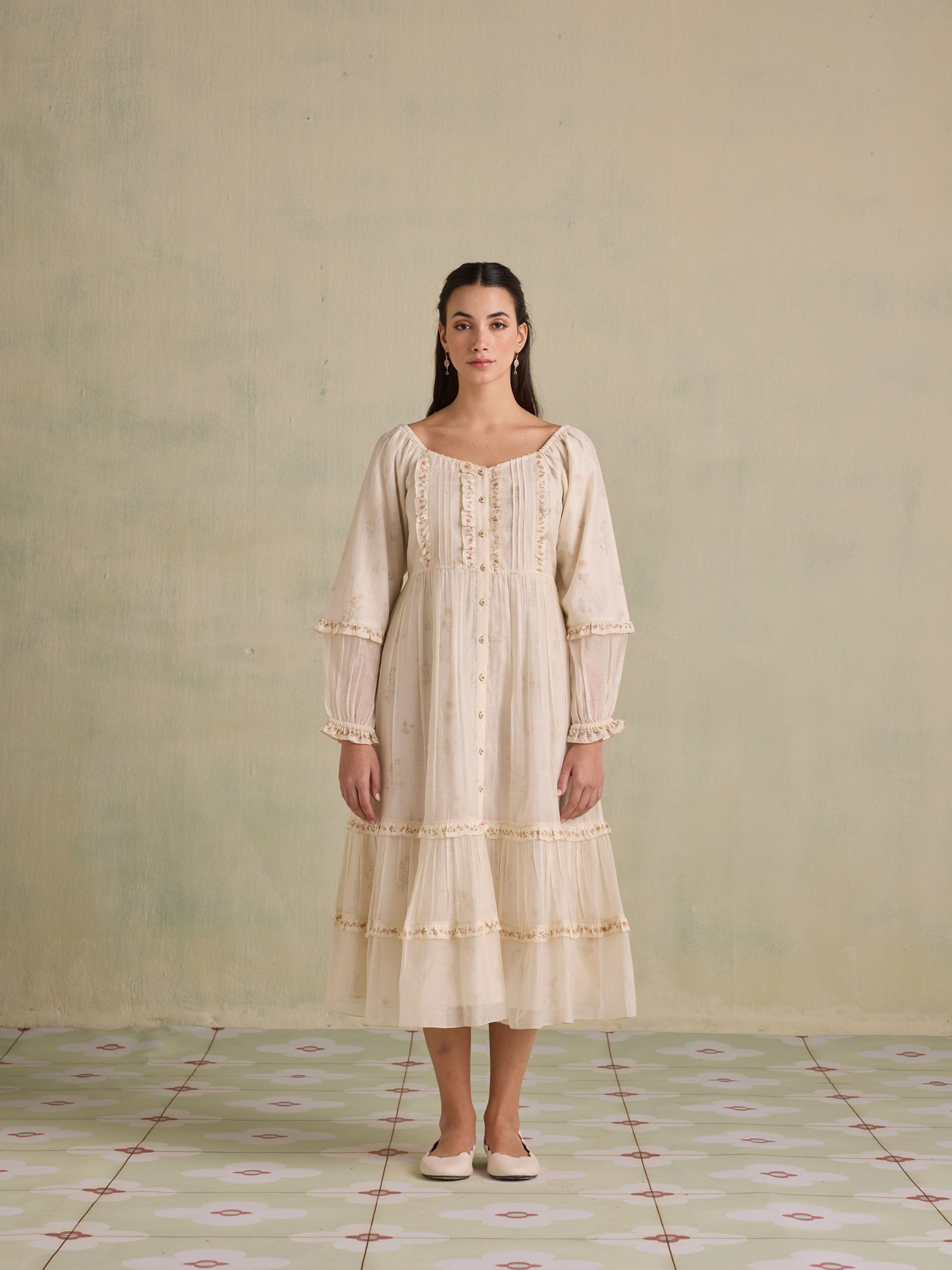 Sweetheart Lace Dress