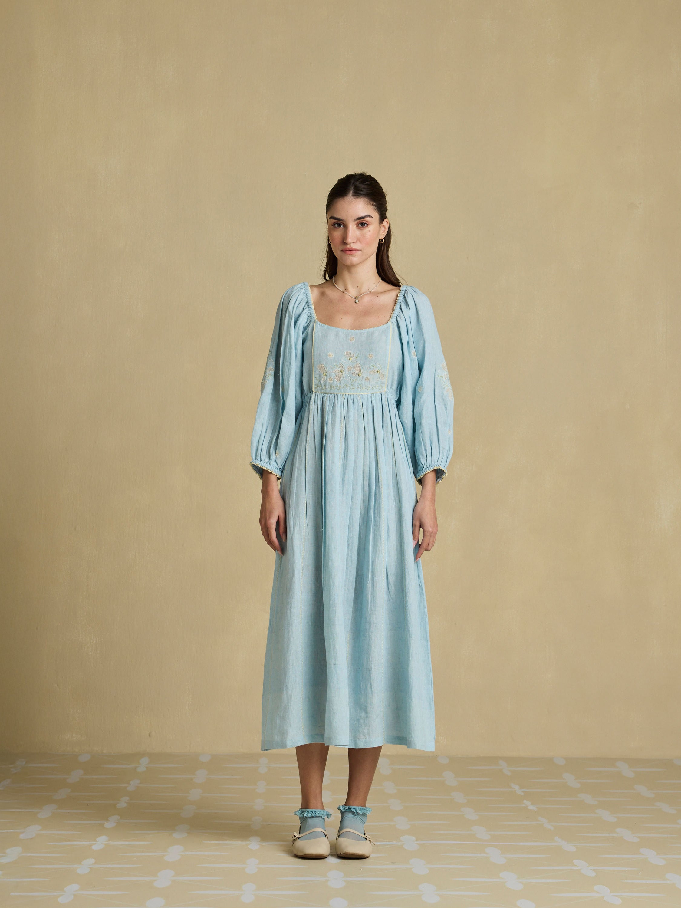 The Unrushed Linen Dress