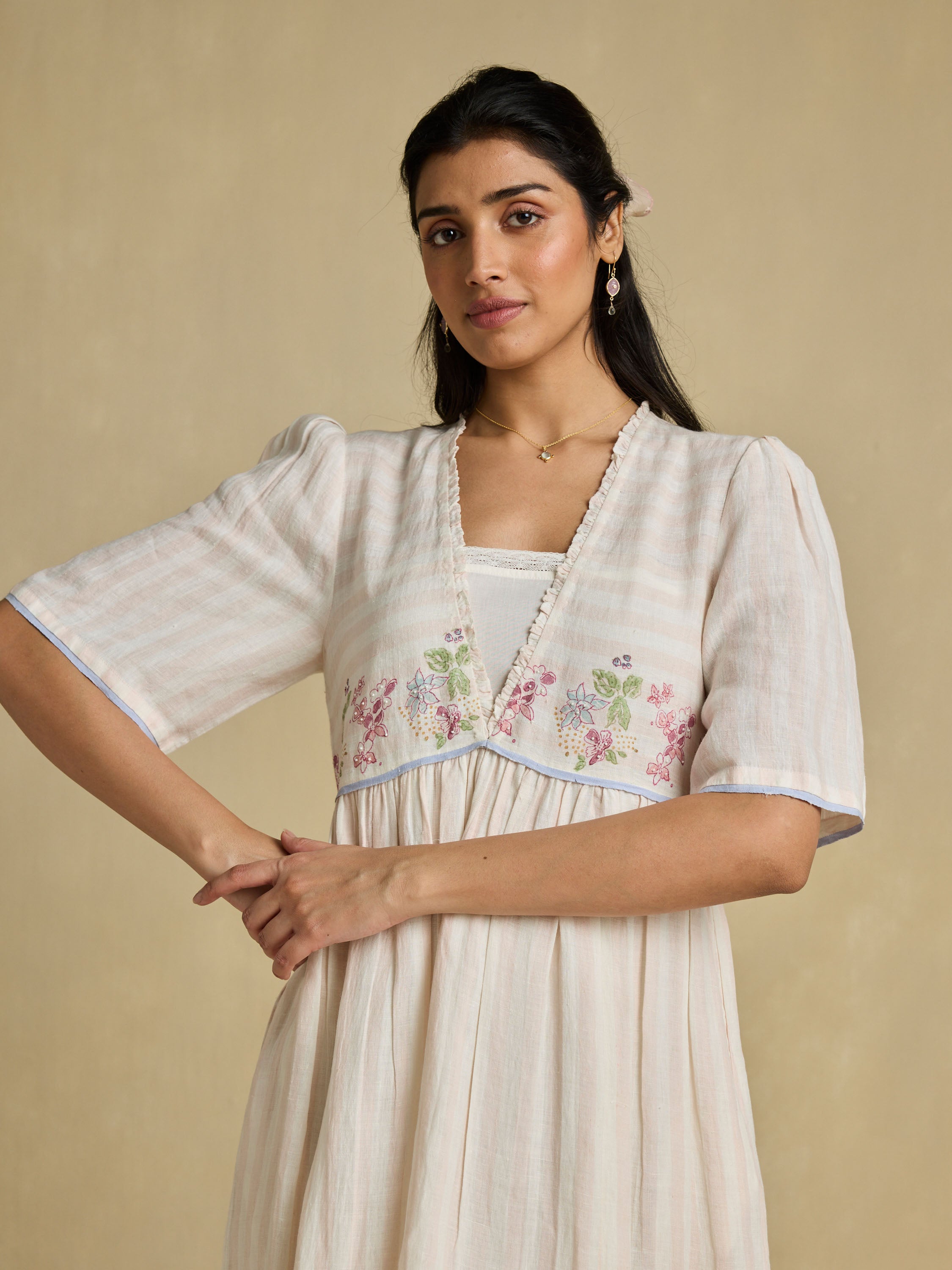 Chalk Flowers Linen Dress