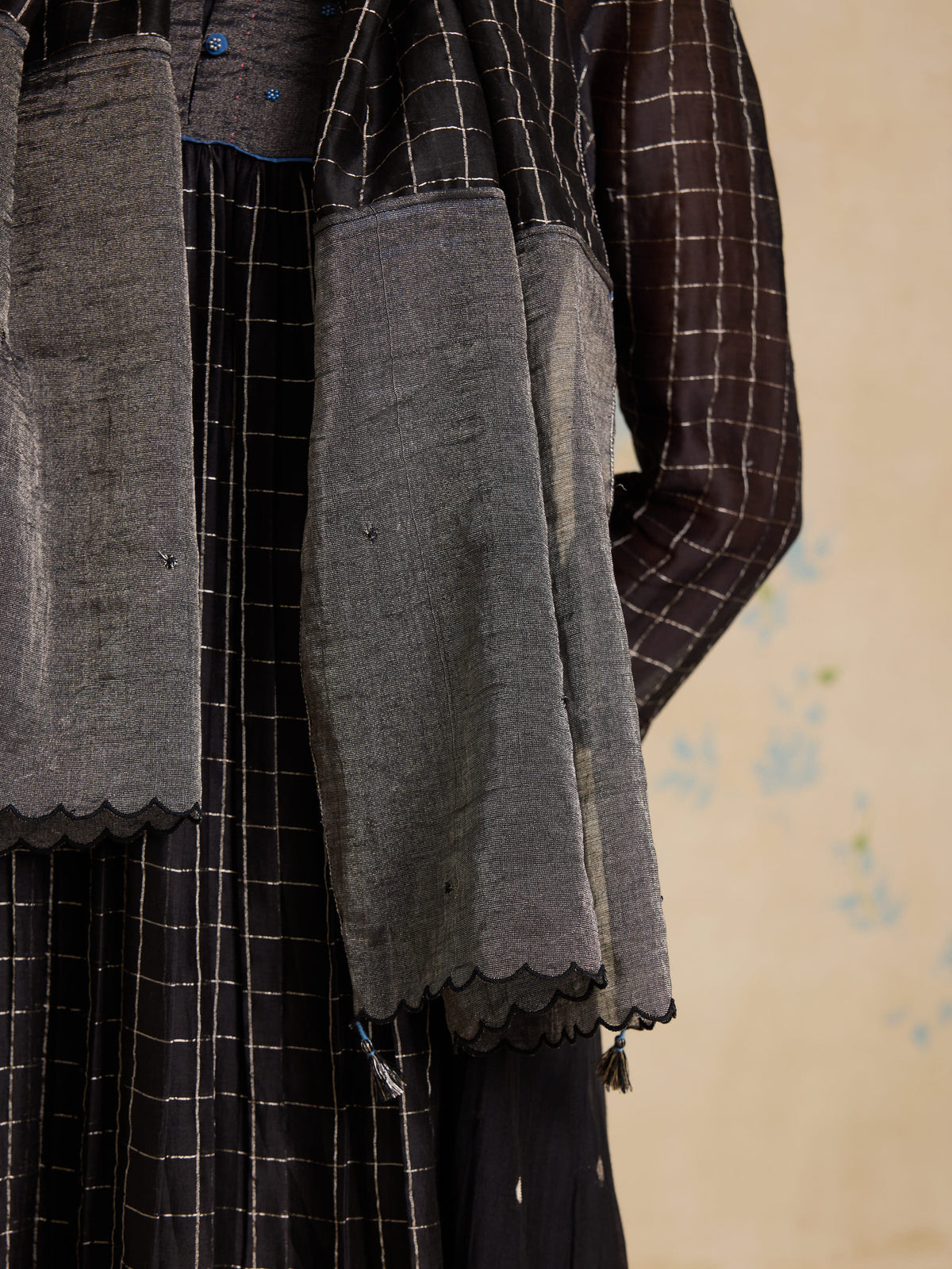 Duskwoven Zari Scarf