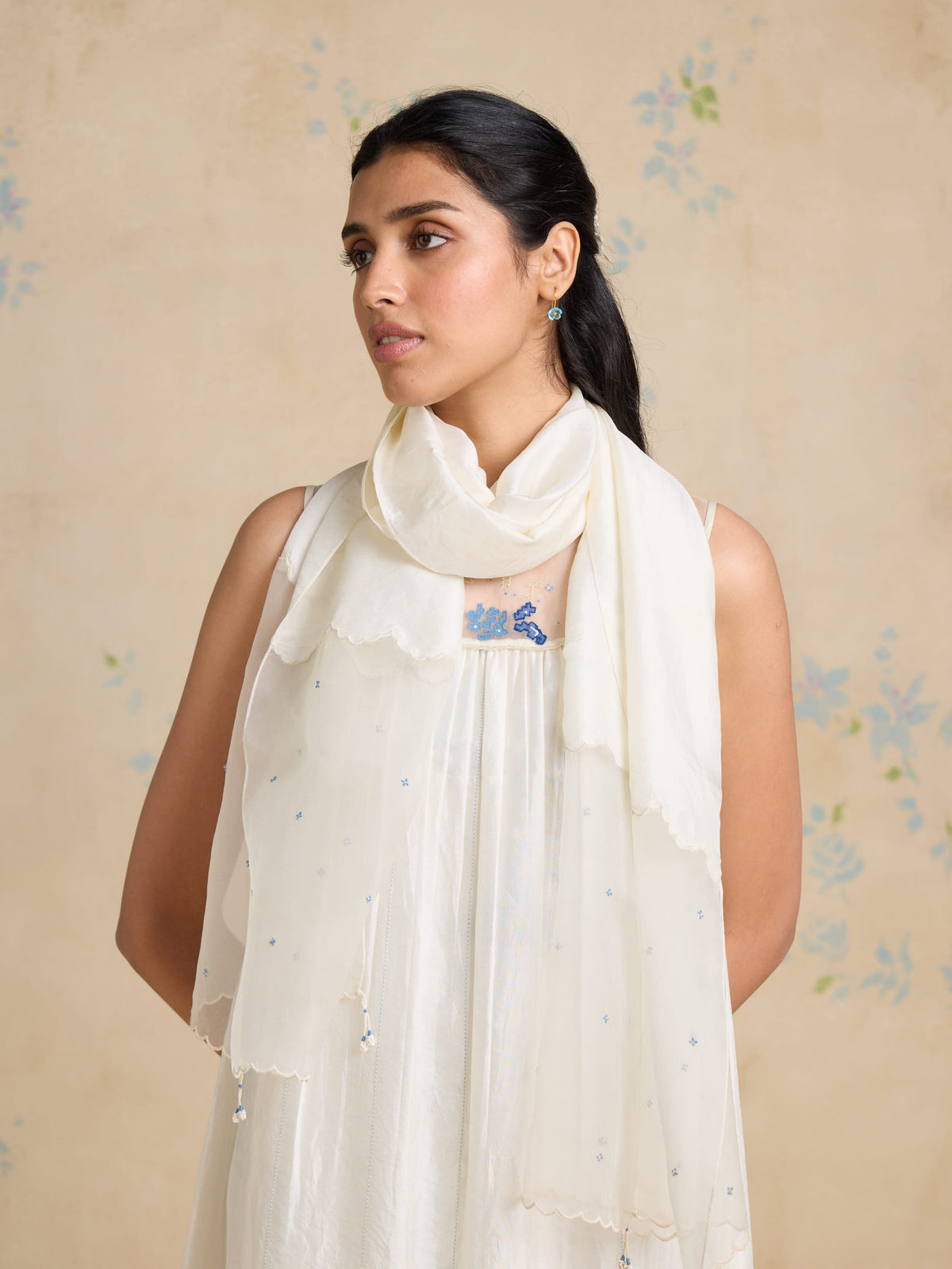 Stella Scarf