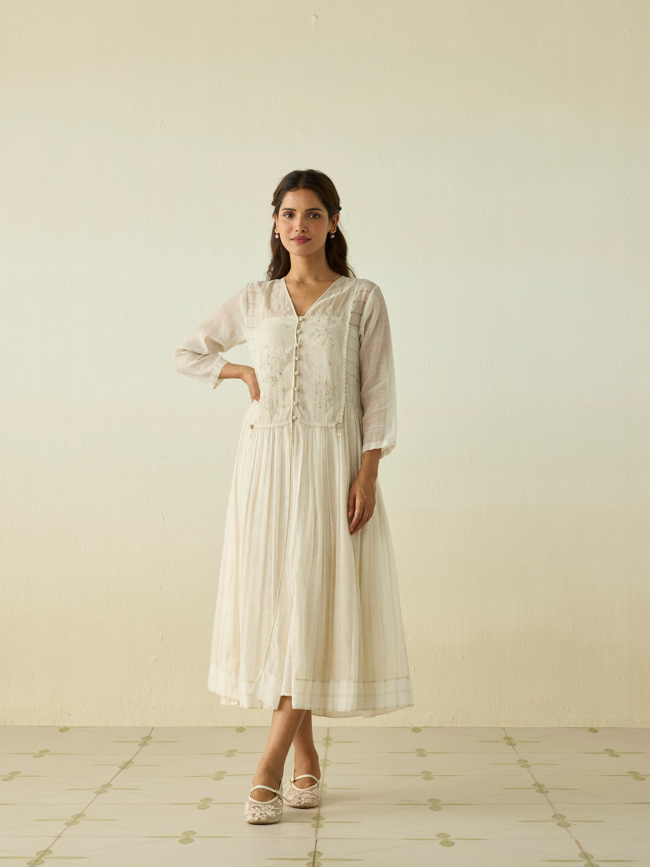 Nimira Midi Dress