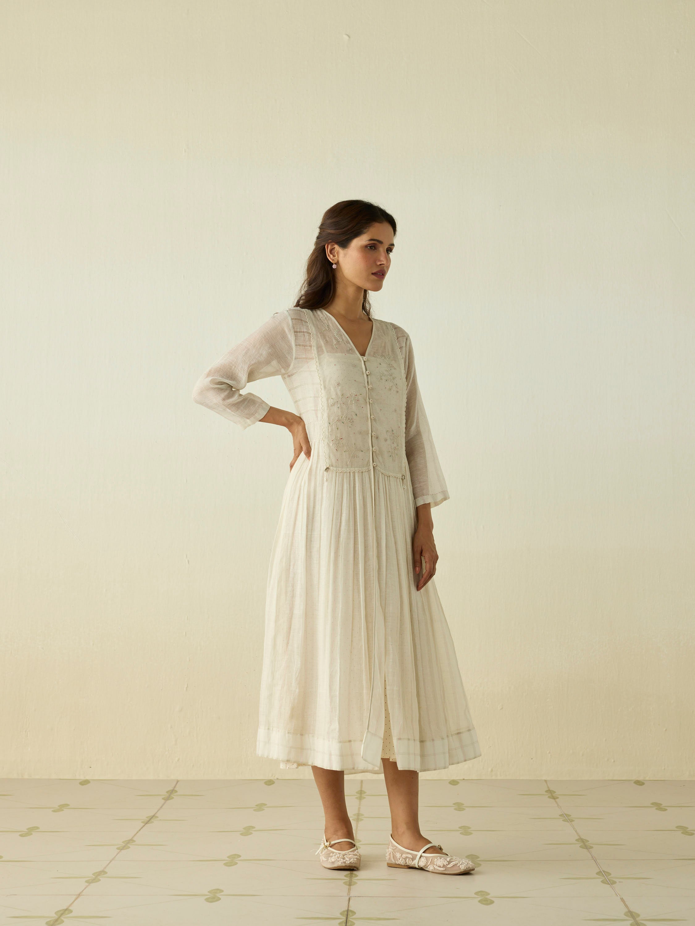 Nimira Midi Dress