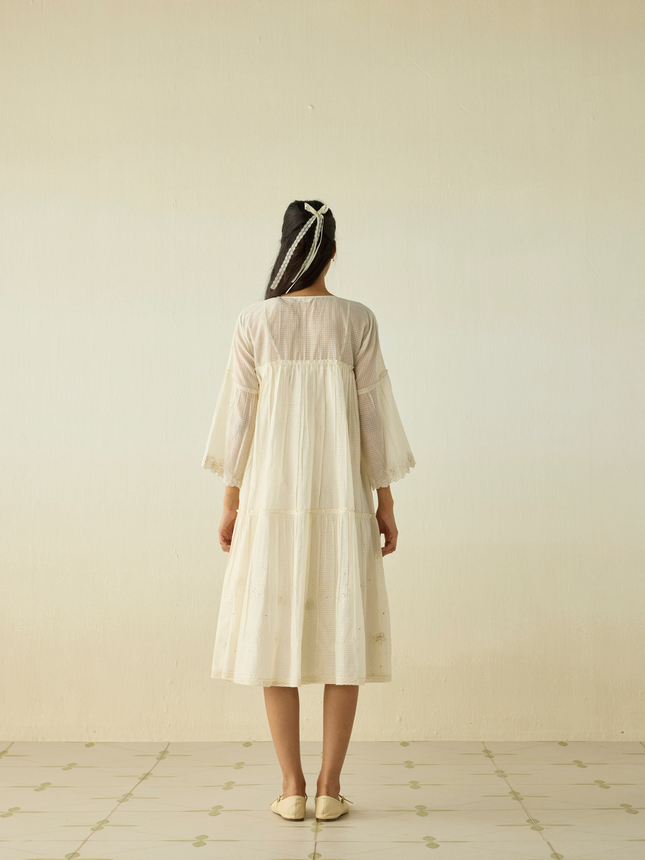 Pearlshine Midi Dress