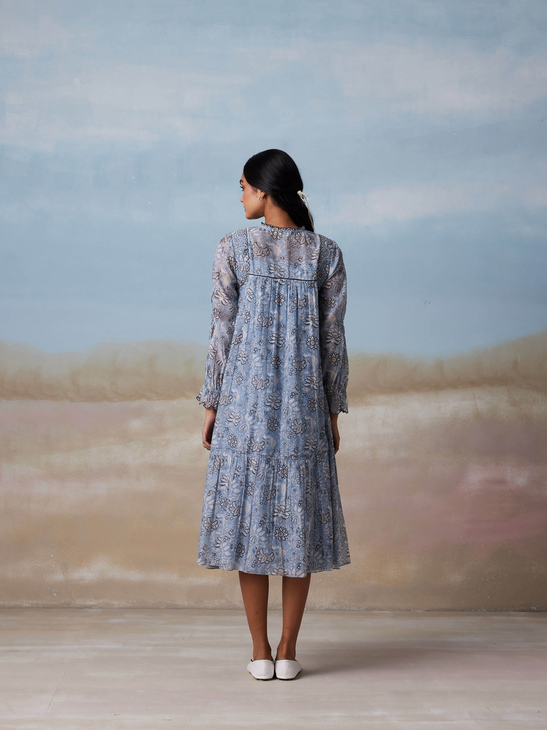 Cottage Tie-bow Dress - Image 4