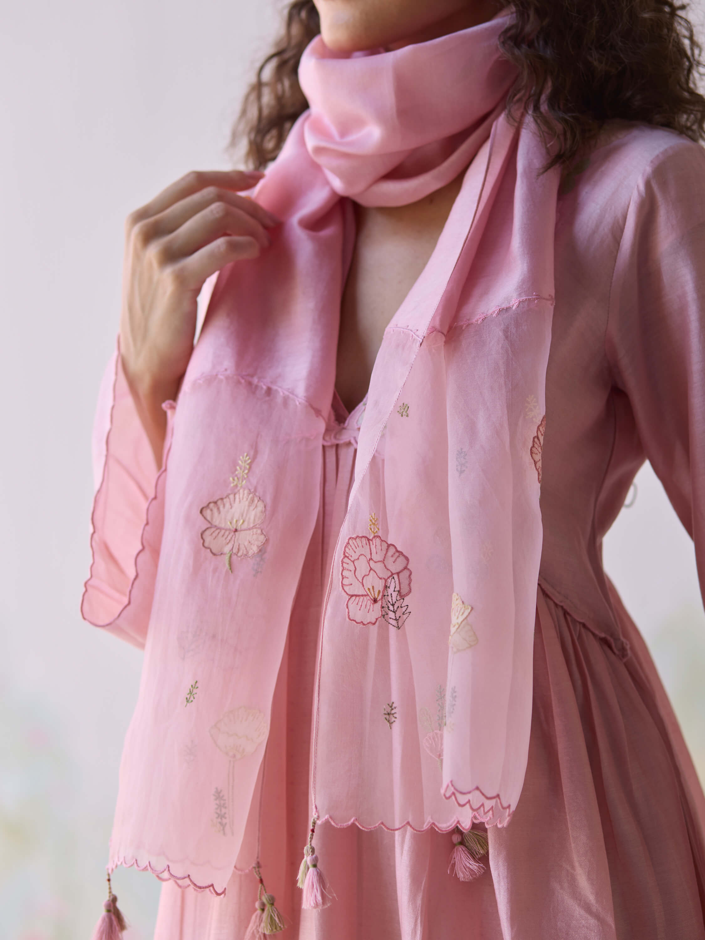 Meadowsweet Scarf - Image 2