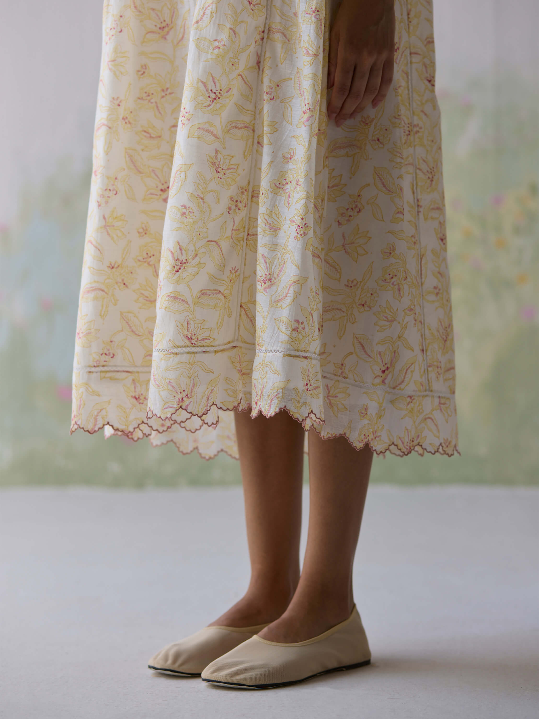 Heartbeat Scallop Dress - Image 7