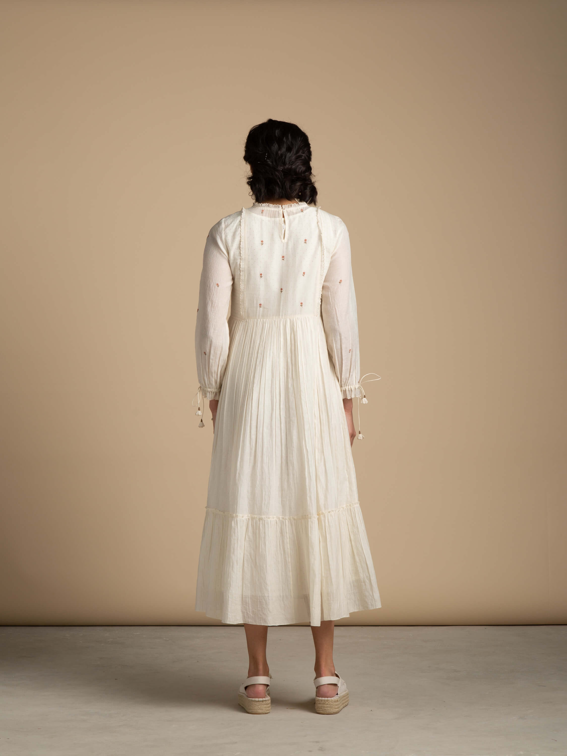 Picture Frame Dress - BunaStudio