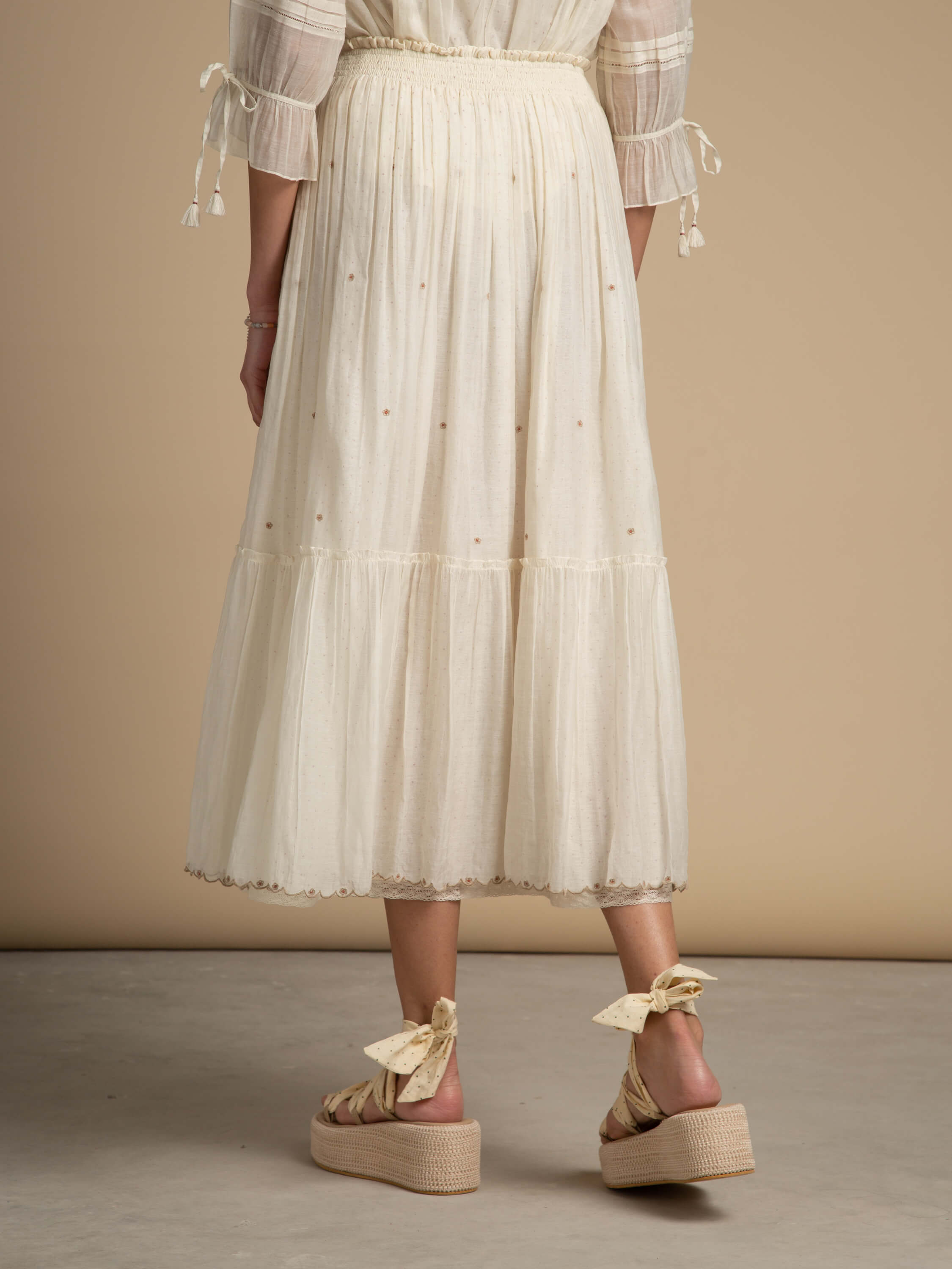 Vintage Whispers Skirt - BunaStudio