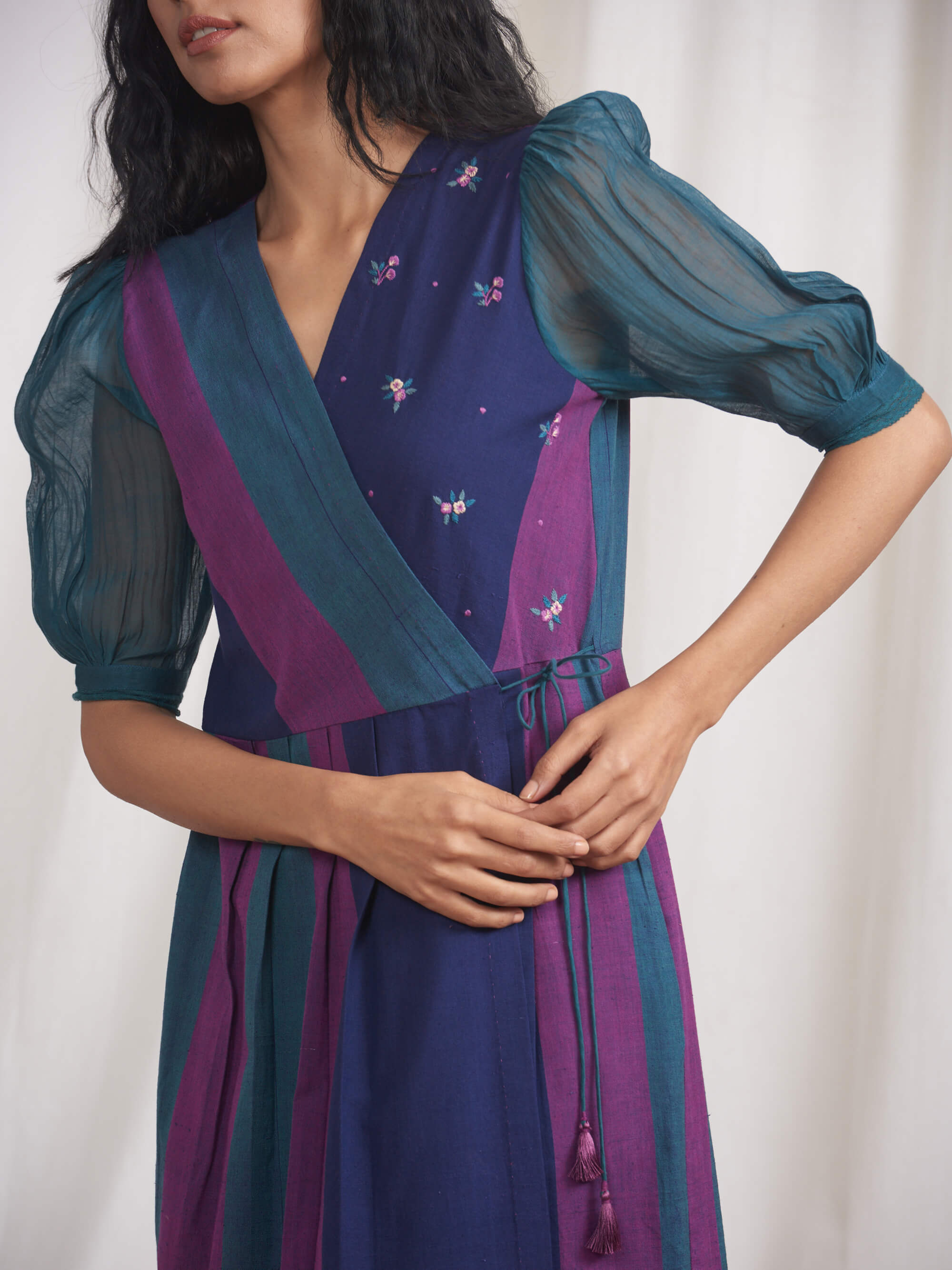 Pavo Wrap Dress - BunaStudio