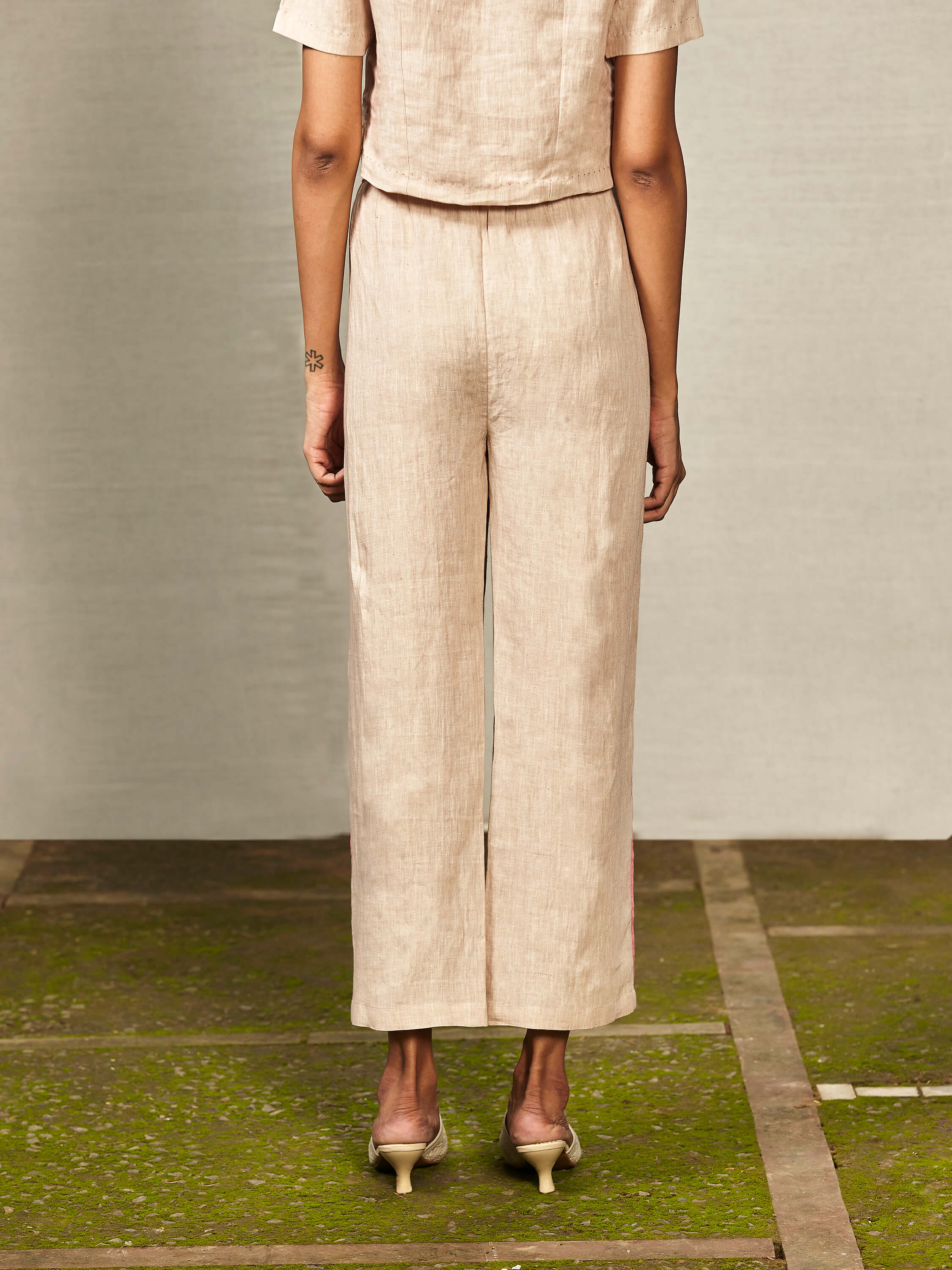 Toast Crop Pants - BunaStudio