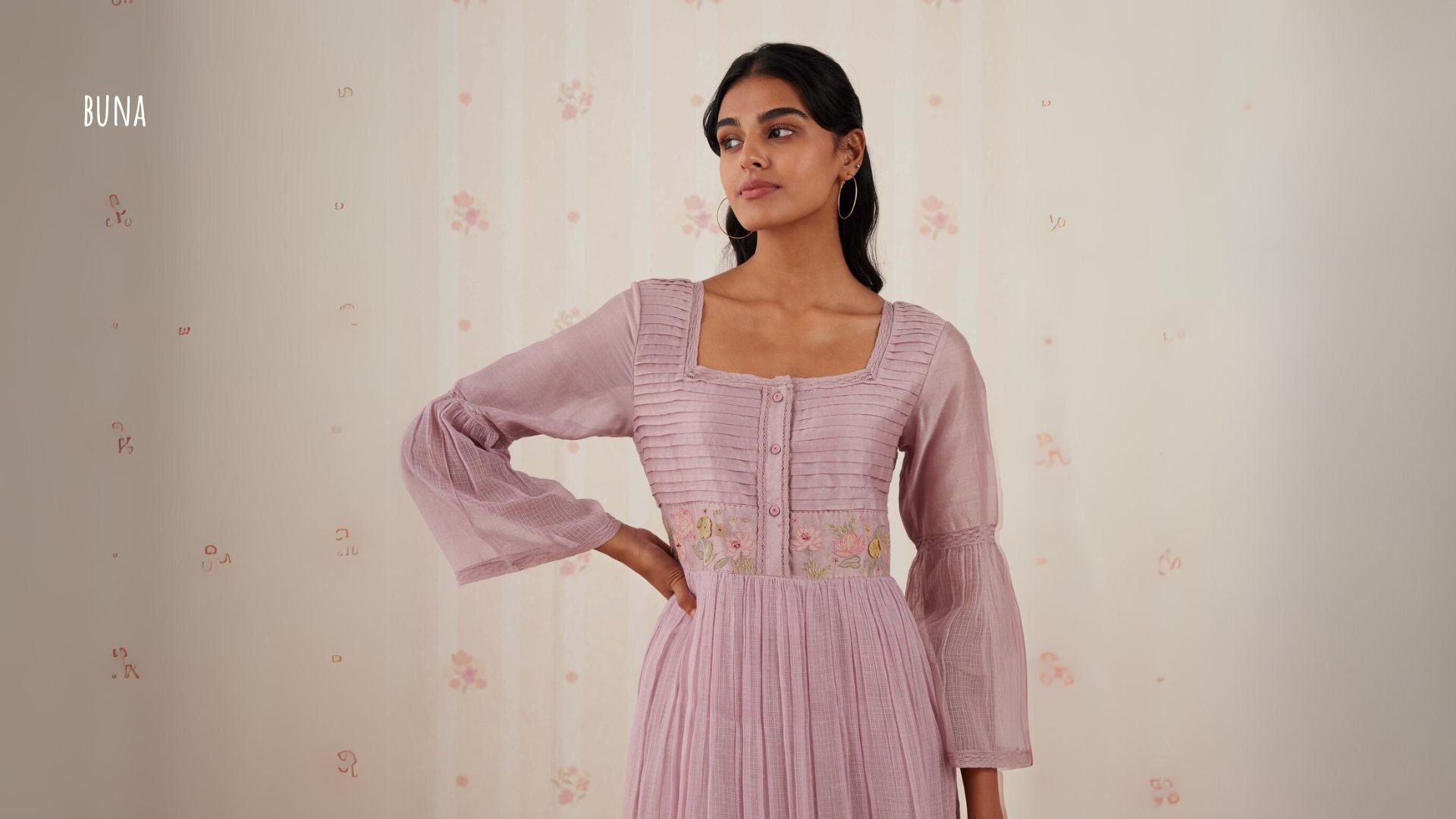 5 Must Have Midi Dresses in Every Women's Wardrobe
