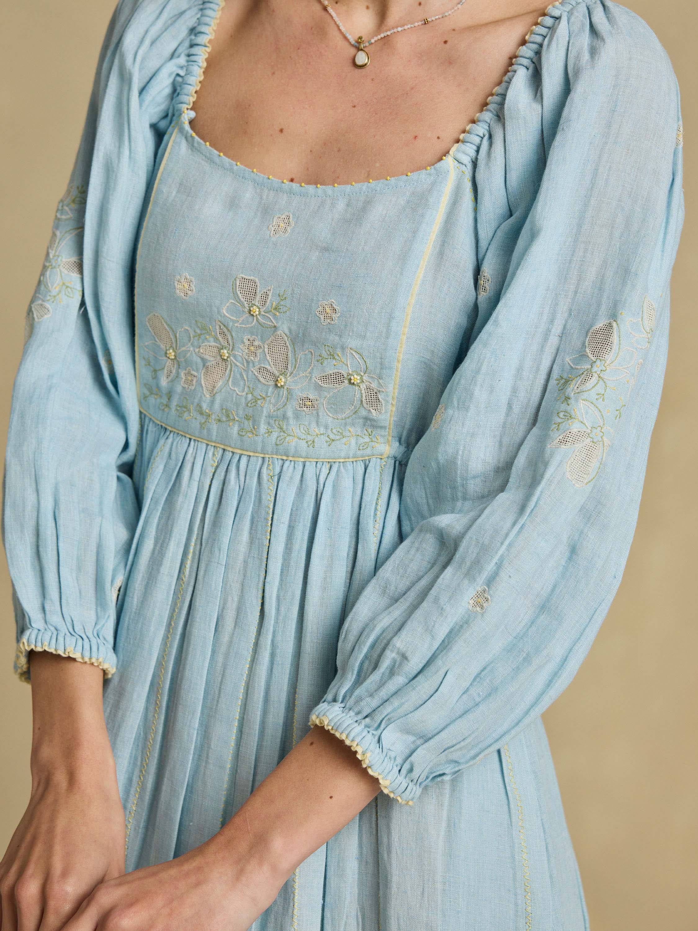 The Unrushed Linen Dress