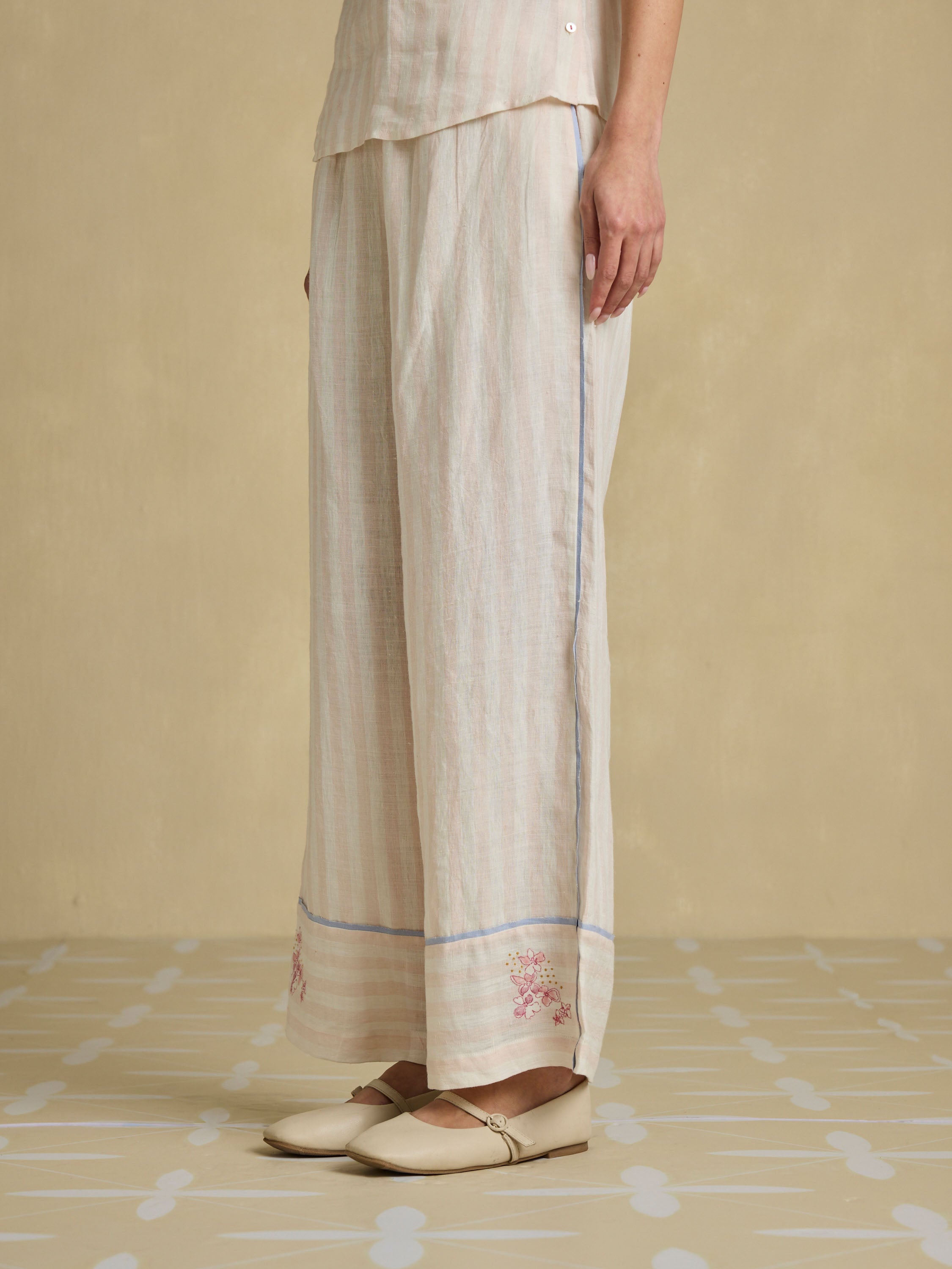 Weave at Ease Linen Pants