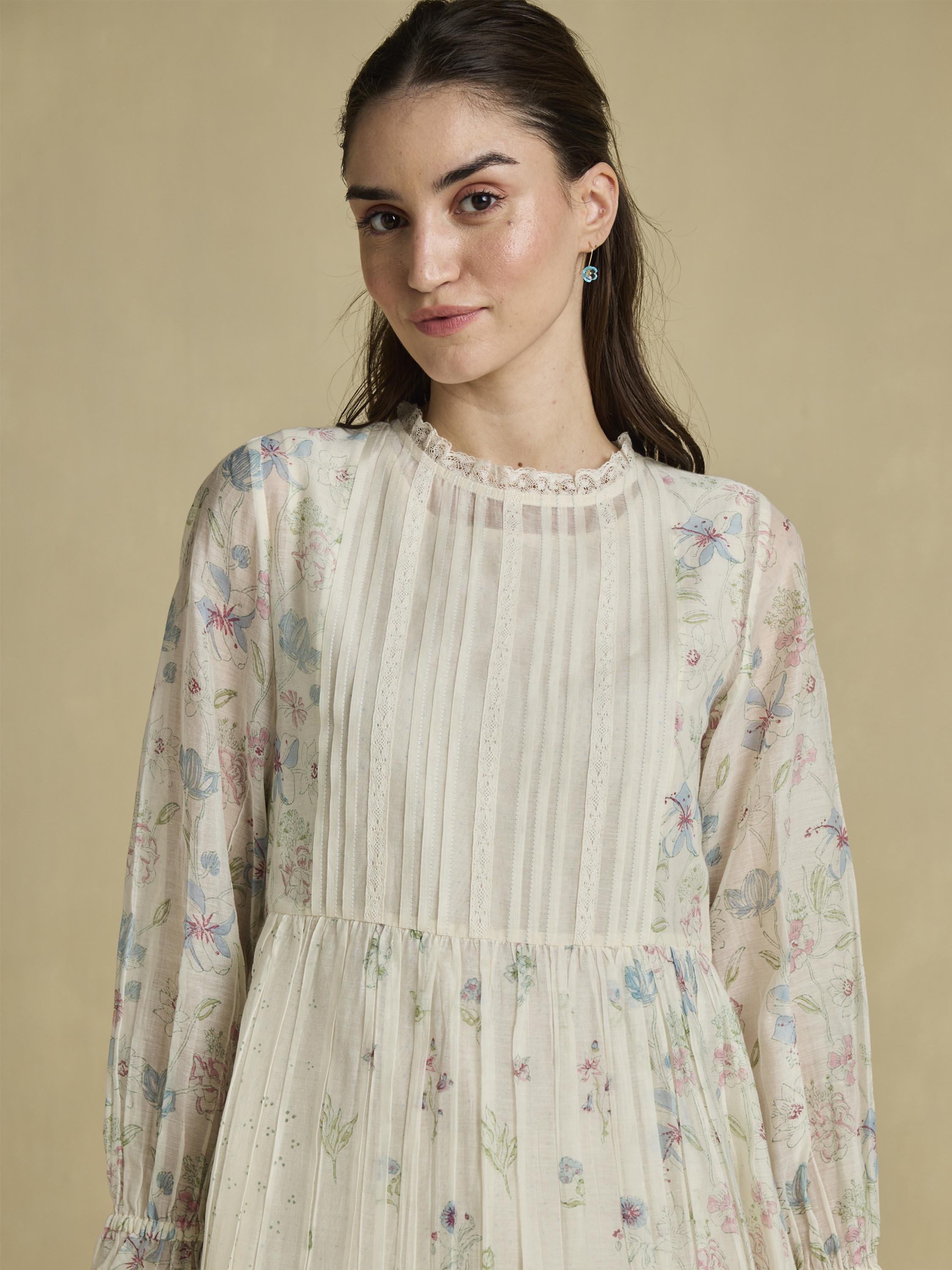 Tranquil Lace Midi Dress