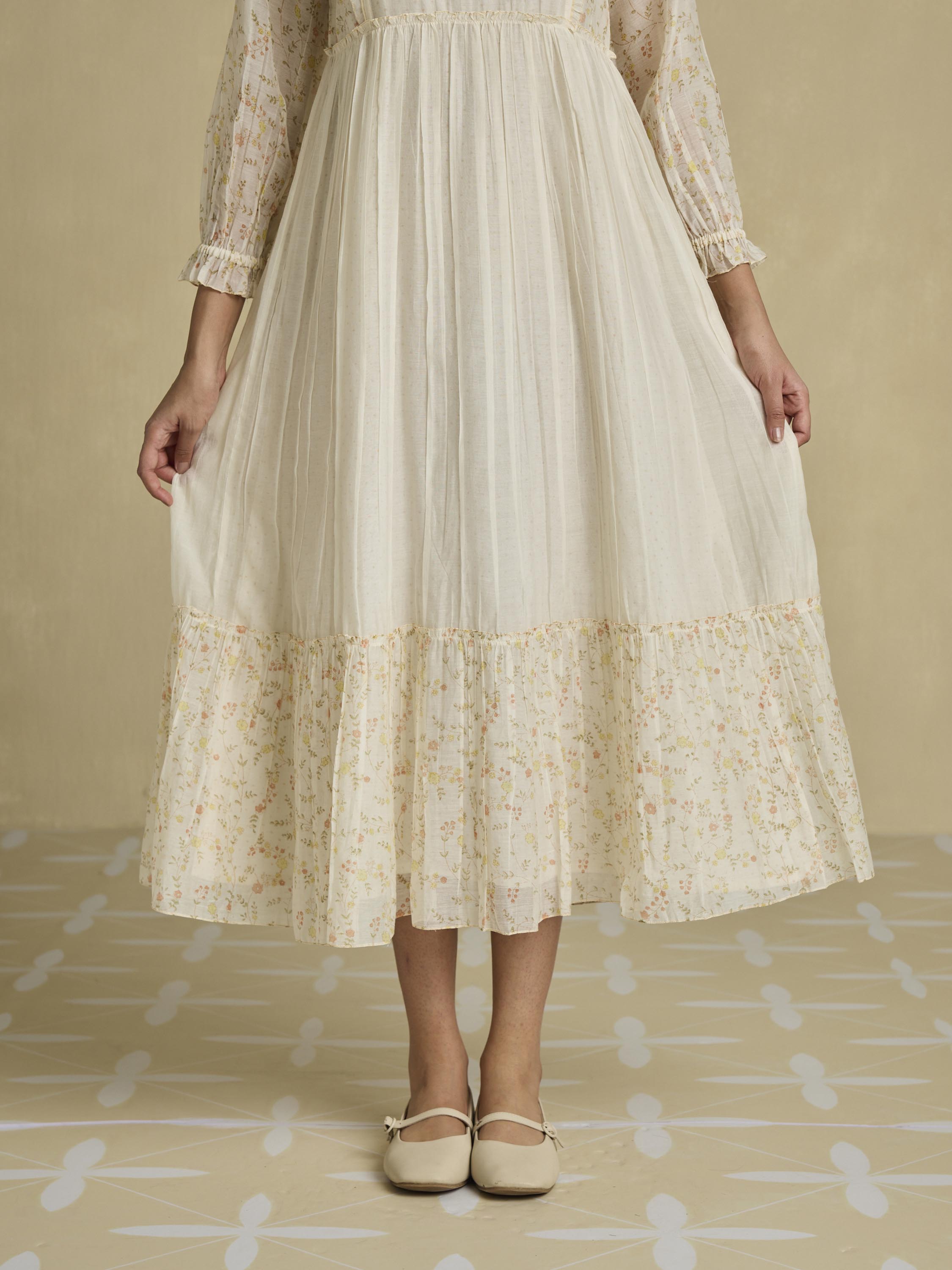 Honey Flowers Midi Dress