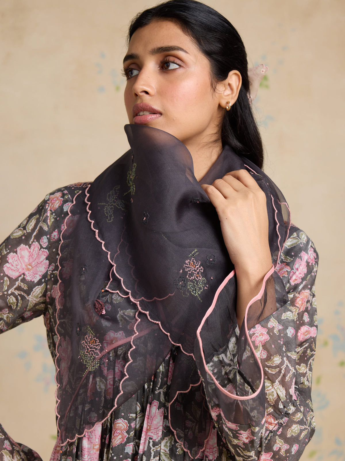 Shadow Bloom Scarf