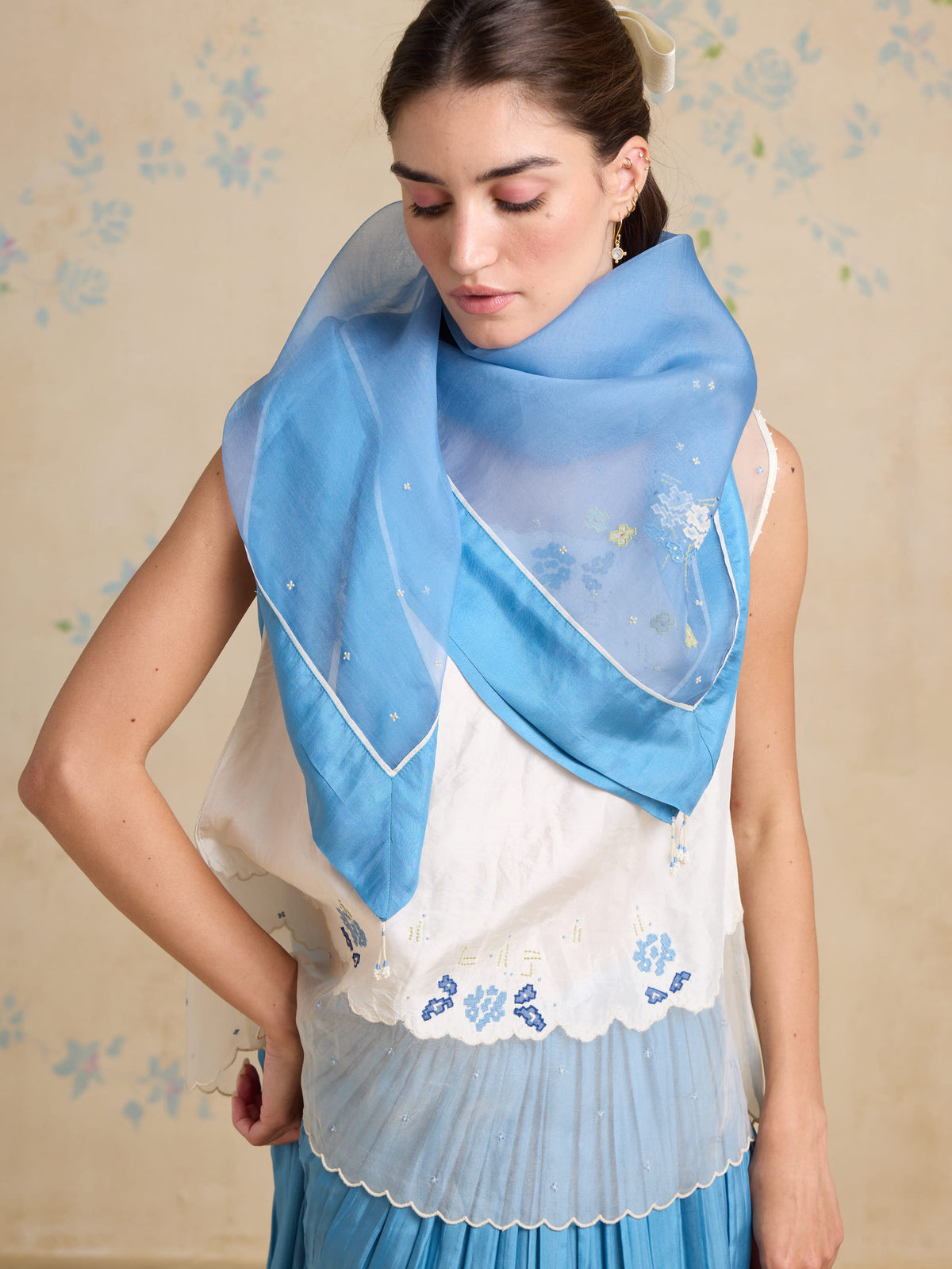 Cloud Muse Scarf