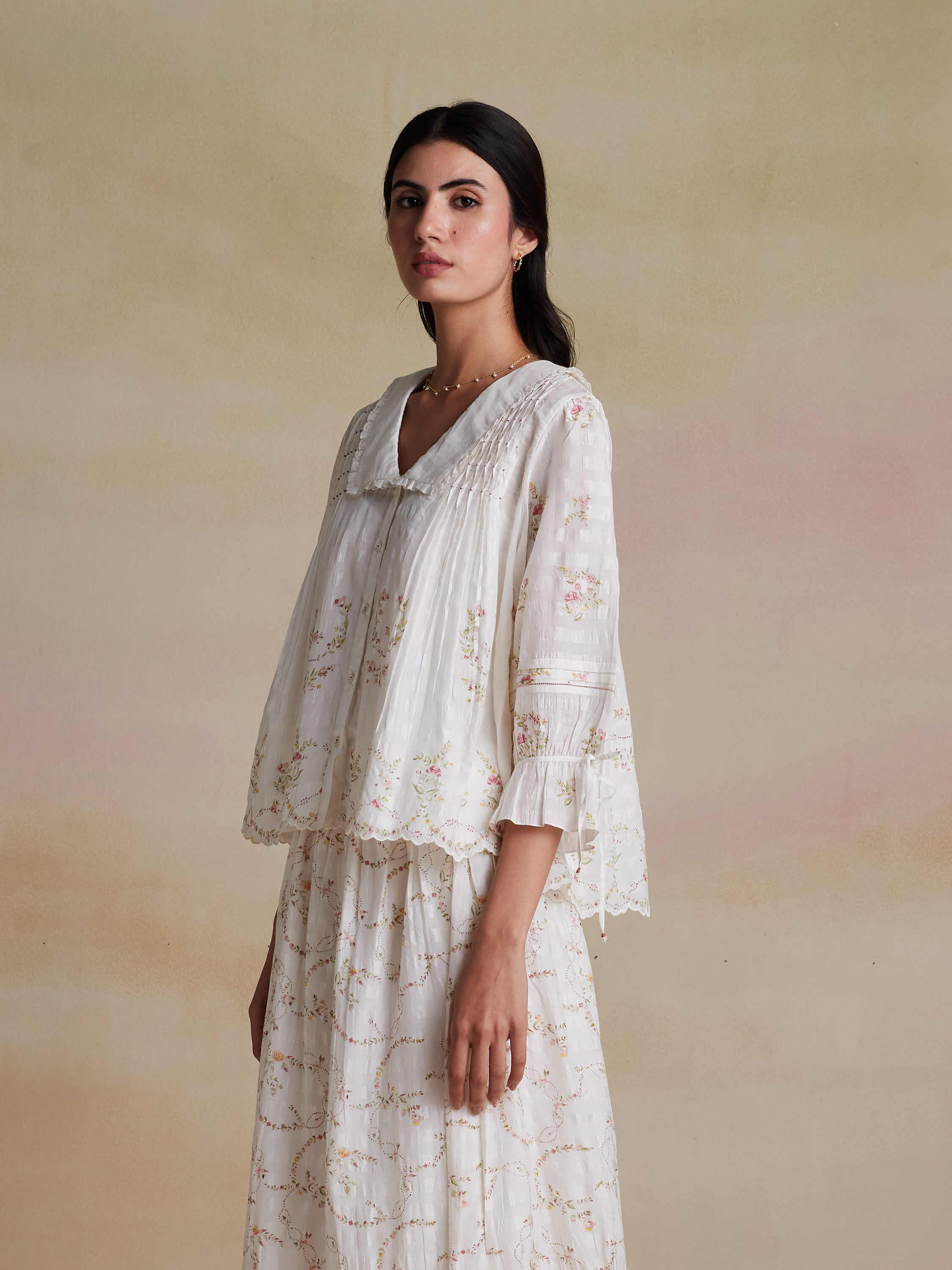 Spring Antiquity Blouse - Image 4
