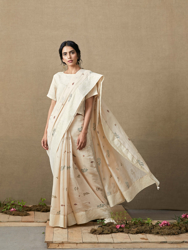 Veranda Saree - BunaStudio