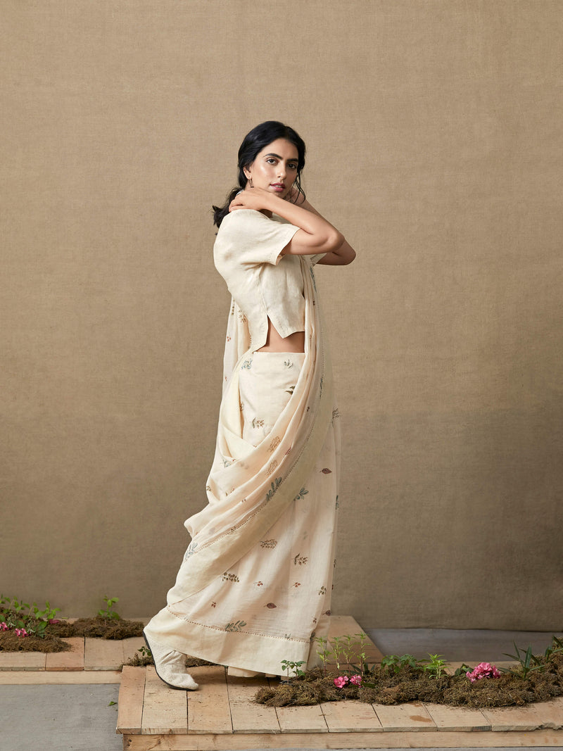 Veranda Saree - BunaStudio